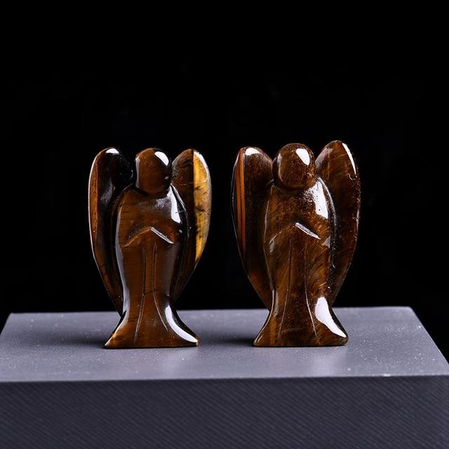 Nos statuettes d'anges gardiens sont là pour vous guider et vous protéger. Placez-en une dans votre chambre et laissez le pouvoir de guérison de la pierre naturelle vous aider à trouver votre chemin.